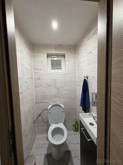 Hľadáte pokoj, prírodu a komfort mimo mesta? Ponúkame na pre