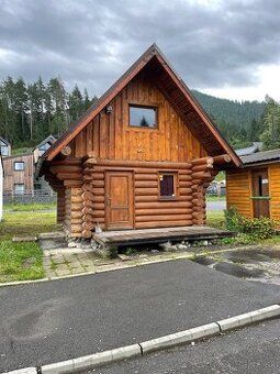 1.Predám betonové panely š-70cm ,l-cca 7m počet cca 30ks - p