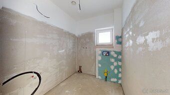 AVE estate Vám ponúka na predaj nadštandardný 5 izbový rodin