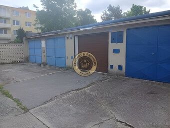 Leaders&Partners s.r.o. pobočka Senica ponúka na predaj gará