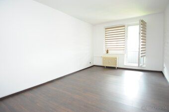 Hľadáte byt, ktorý ponúka dostatok priestoru, výbornú lokali
