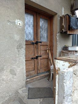 Ponukam na predaj mensi dom v oskerdce pri ziline Dom je v p