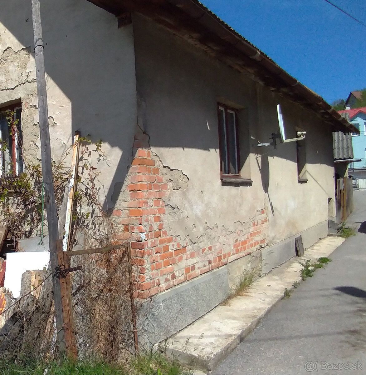 Ponukam na predaj mensi dom v oskerdce pri ziline Dom je v p