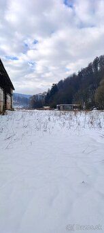 Ponukam na predaj areal byvaleho druzstva v povine vedla kys