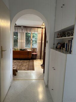 Typ: 5 a viac izbový byt Ulica: Západný rad Obec: Bratislava