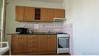 F008-113-PECH
Ponúkame na predaj priestranný a svetlý 3 izbo