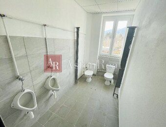 AstonReal Vám EXKLUZÍVNE ponúka na prenájom niekoľko kancelá