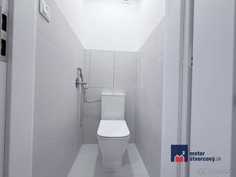 Byt na 4/5 poschodí s výťahom po komplexnej rekonštrukcii v 