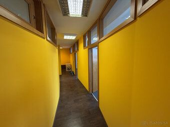 Ponúkame na predaj samostatný nebytový priestor o celkovej v