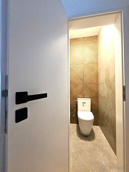Ponúkame na predaj veľmi pekný 3-izbový byt 89m2 vrátane 9m2