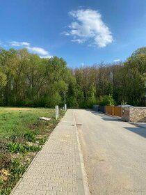 Predám 1534 m2 pozemok na Žabom Majeri - Bojnická ulica. Urč