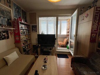 📍 Lučenec, Rúbanisko 3 | 2. poschodie z 8 | 72 m² + zasklená