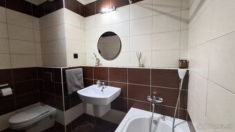 Ponúkam na prenájom kompletne zariadený väčší 1-izbový byt s