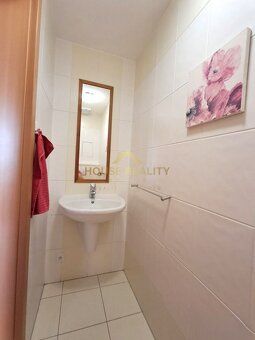 Na prenájom: Priestranný 3 izbový mezonet s terasou 52 m² a 