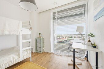 Na predaj ponúkame výnimočný trojúrovňový rodinný dom na uli
