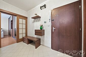 Typ: 2-izbový byt Ulica: Podzáhradná Obec: Bratislava-Poduna