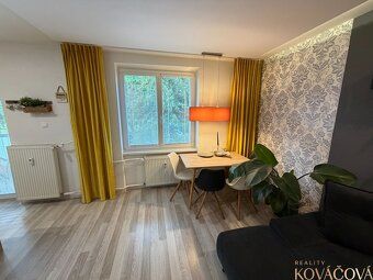 Realitná kancelária Reality KOVÁČOVÁ ponúka na predaj komple