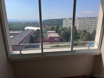 Ponukam na predaj 4 izbovy byt na Drabovej ulici. Ide o sukr