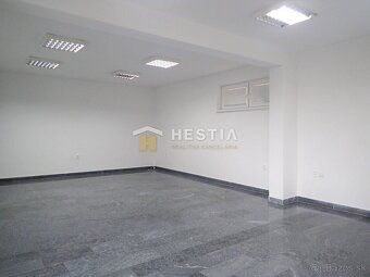 Ponúkame na prenájom komerčný priestor o výmere 56 m², ktorý