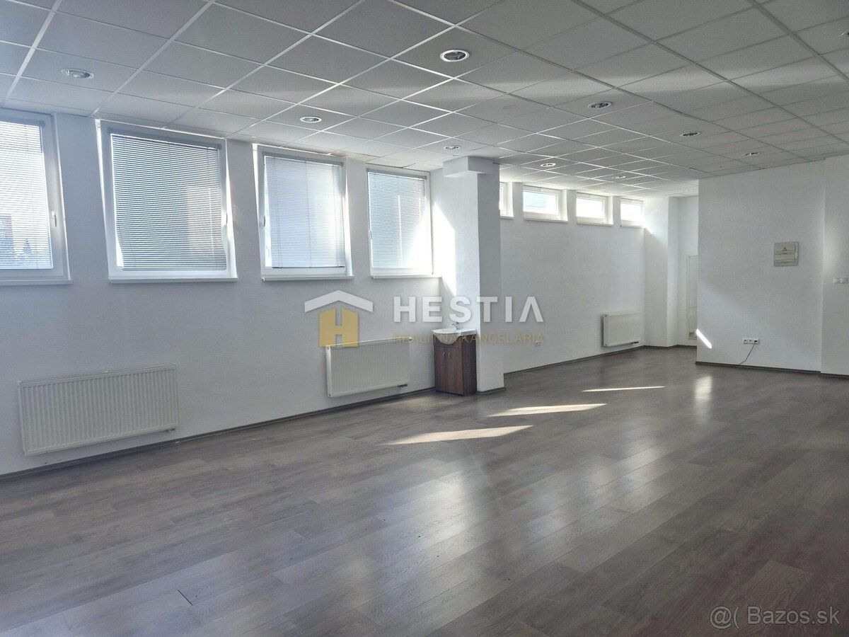Ponúkame na prenájom obchodný priestor o výmere 65 m2 , ktor