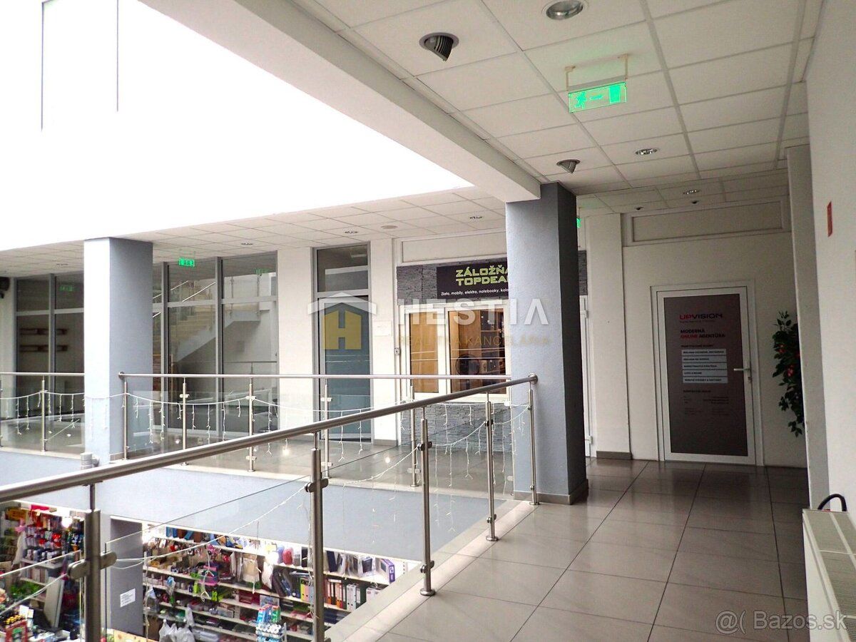 Ponúkame na prenájom obchodný priestor o výmere 65 m2 , ktor
