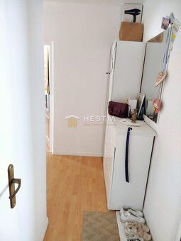 Ponúkame na predaj 2-izbový byt s výmerou 50 m², nachádzajúc