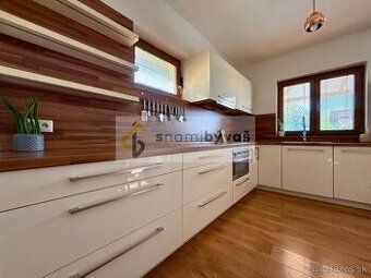 Ponúkame na predaj moderný rodinný dom v novostavbe s celkov