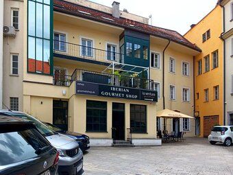 TUreality ponúka na prenájom obchodný priestor, ktorý je rie