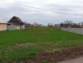 Predám stavebný pozemok 47 árový v tichej uličke intravilánu