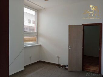 SHARK REAL ponúka na prenájom kanceláriu nachádzajúcu sa na 