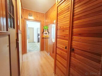 VB reality- Ponúkame na predaj 3.izbový byt s balkónom s roz