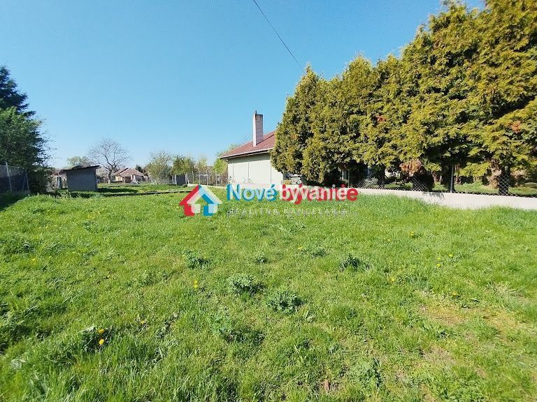 Typ: Pozemky - bytová výstavba Obec: Jur nad Hronom
(N019-14