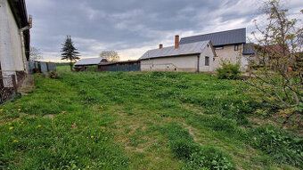Ponúkame, rovinatý pozemok pripravený na výstavbu, s výmerou