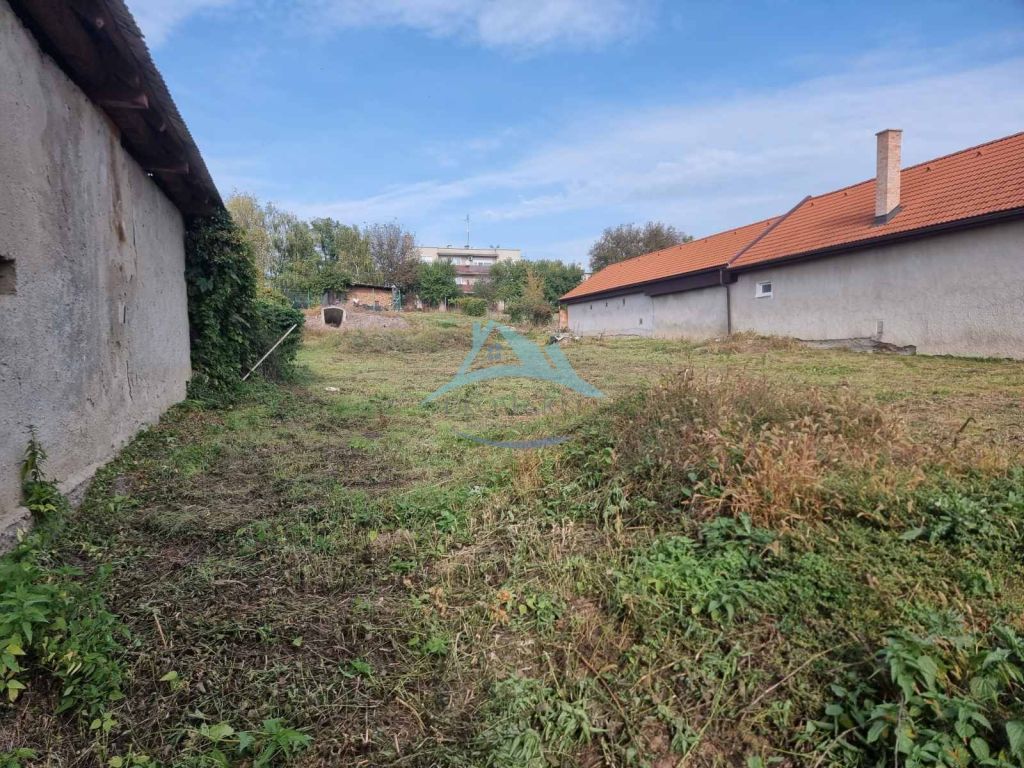Na predaj stavebny pozemok Vyškovce Nad Ipľom 1392m2
Na pred