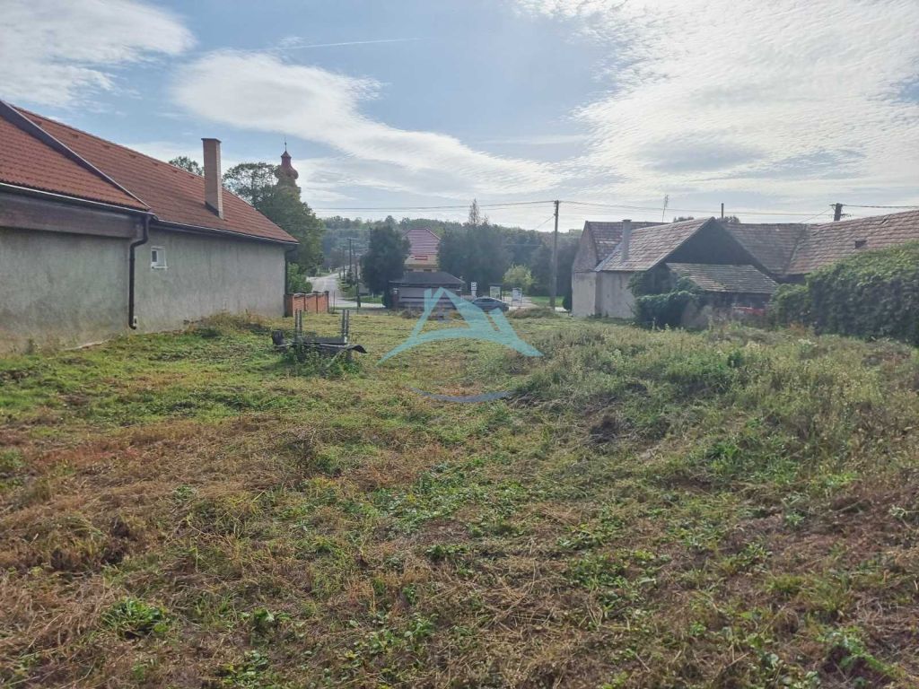 Na predaj stavebny pozemok Vyškovce Nad Ipľom 1392m2
Na pred