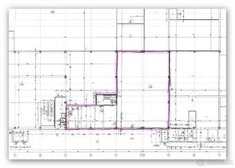 Skladový priestor o výmere 320 m2 s novou pancierovou podlah