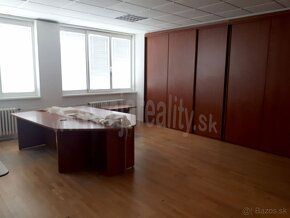 Ponúkam kanceláriu na Južnej triede v priemyselnom areáli o 