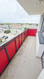 Ponúkame na predaj 3-izbový holobyt s dvoma balkónmi v Stupa