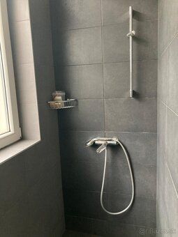Na prenájom Vám ponúkame skladový priestor 294m2 na ulici Ra
