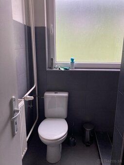 Na prenájom Vám ponúkame skladový priestor 294m2 na ulici Ra
