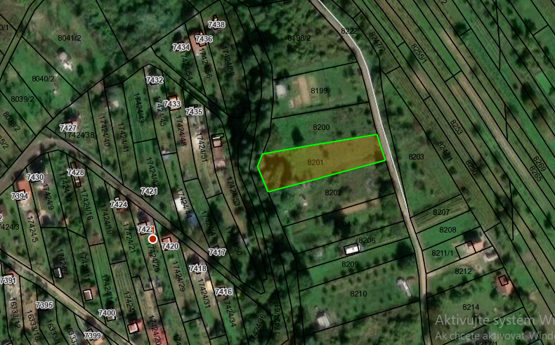 Ponúkam na predaj dve záhrady v žiadanej lokalite Stračinky 