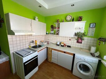 Kompletne zrekonštruovaný 2-izbový byt s balkónom, nachádzaj