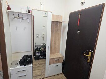 Ponúkame Vám na predaj útulný 1-izbový byt v Senici na ulici