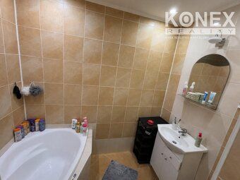 ID:4336 Ponúkame na predaj priestranný a svetlý 4-izbový byt