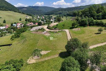 Ponúkame na predaj projekt štýlového 5-izbového zrubu spolu 
