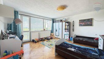 REZERVOVANÉ! Realitná kancelária RE/MAX ponúka na predaj veľ