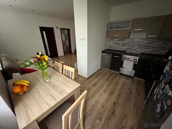 Na predaj: 3-izbový byt s balkónom, pivnicou a povalovou kob
