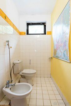 EXKLUZÍVNA PONUKA ✨️✨️✨️
​🏡 Priestranný 5-izbový rodinný dom