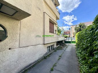 Ponúkame na prenájom spodné podlažie v rodinnom dome, úžitko