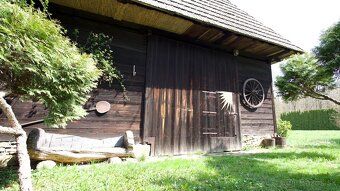 Ponúkame na predaj slnečný pozemok s rozlohou 2147 m² v tich